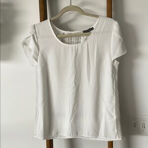 Brixon Ivy White Fitted Blouse